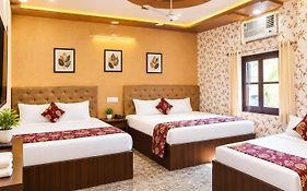 Jindal Homestay-Two Mints Walk From Golden Temple